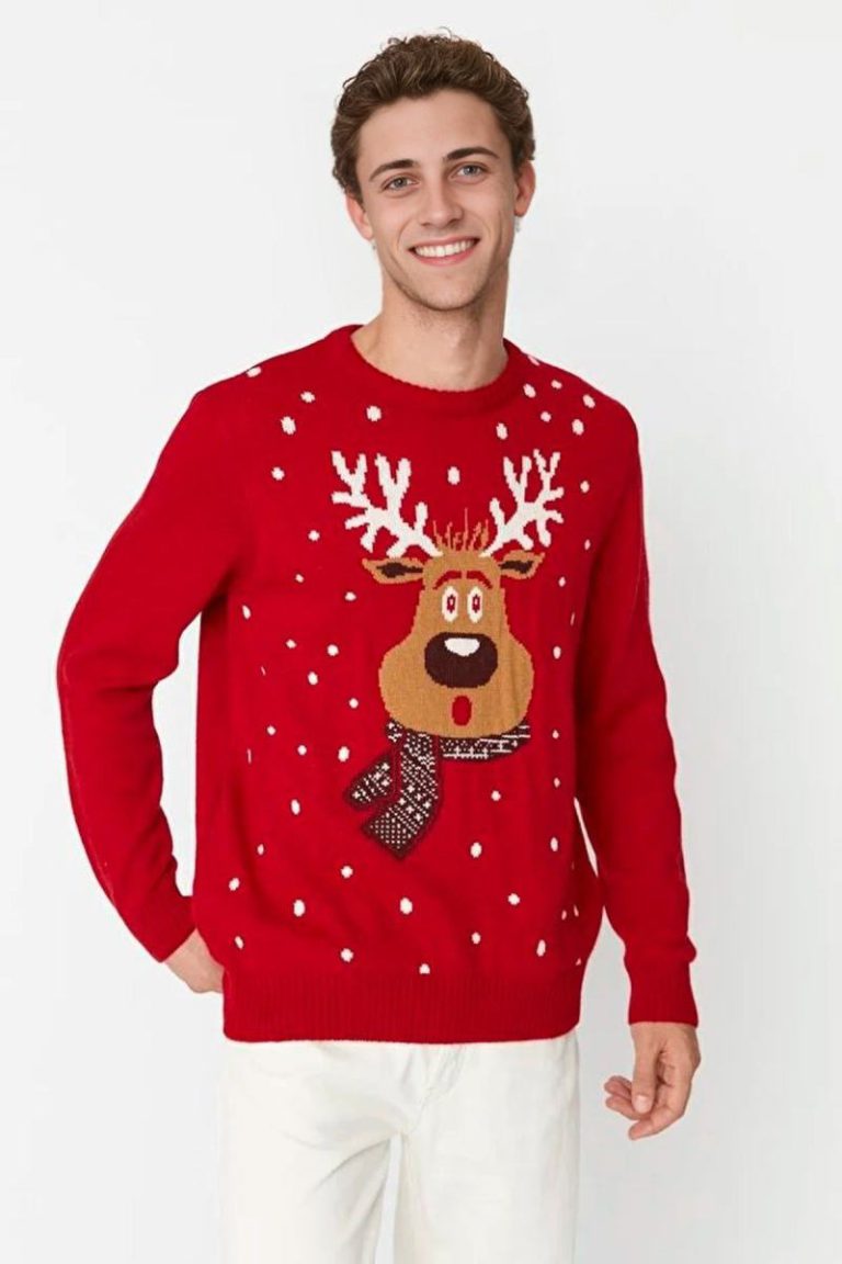 Men’s Crew Neck Christmas Reindeer Knit Sweater from Boohoo